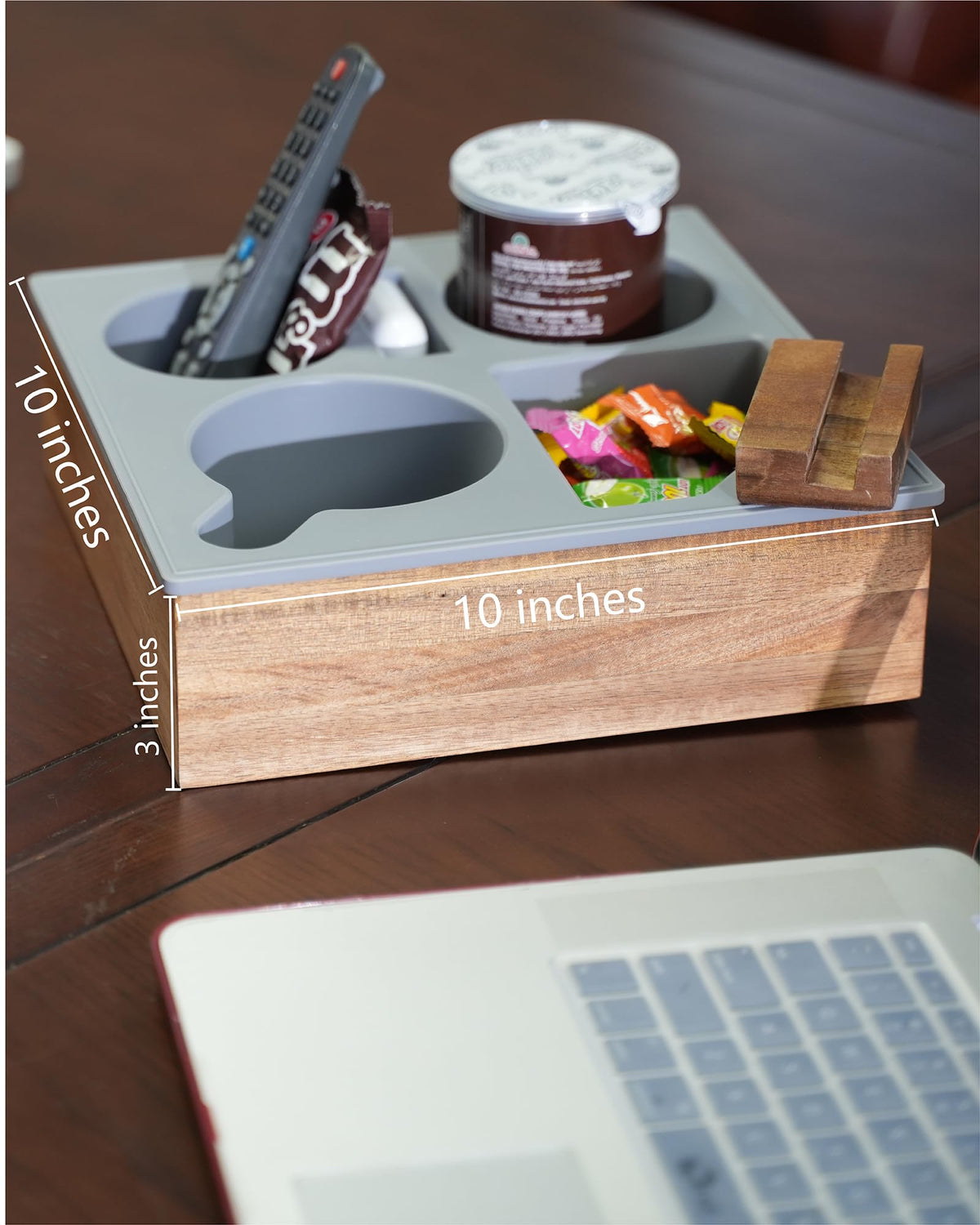 Hitseon waterproof surface cleans quickly after meals and beverages.