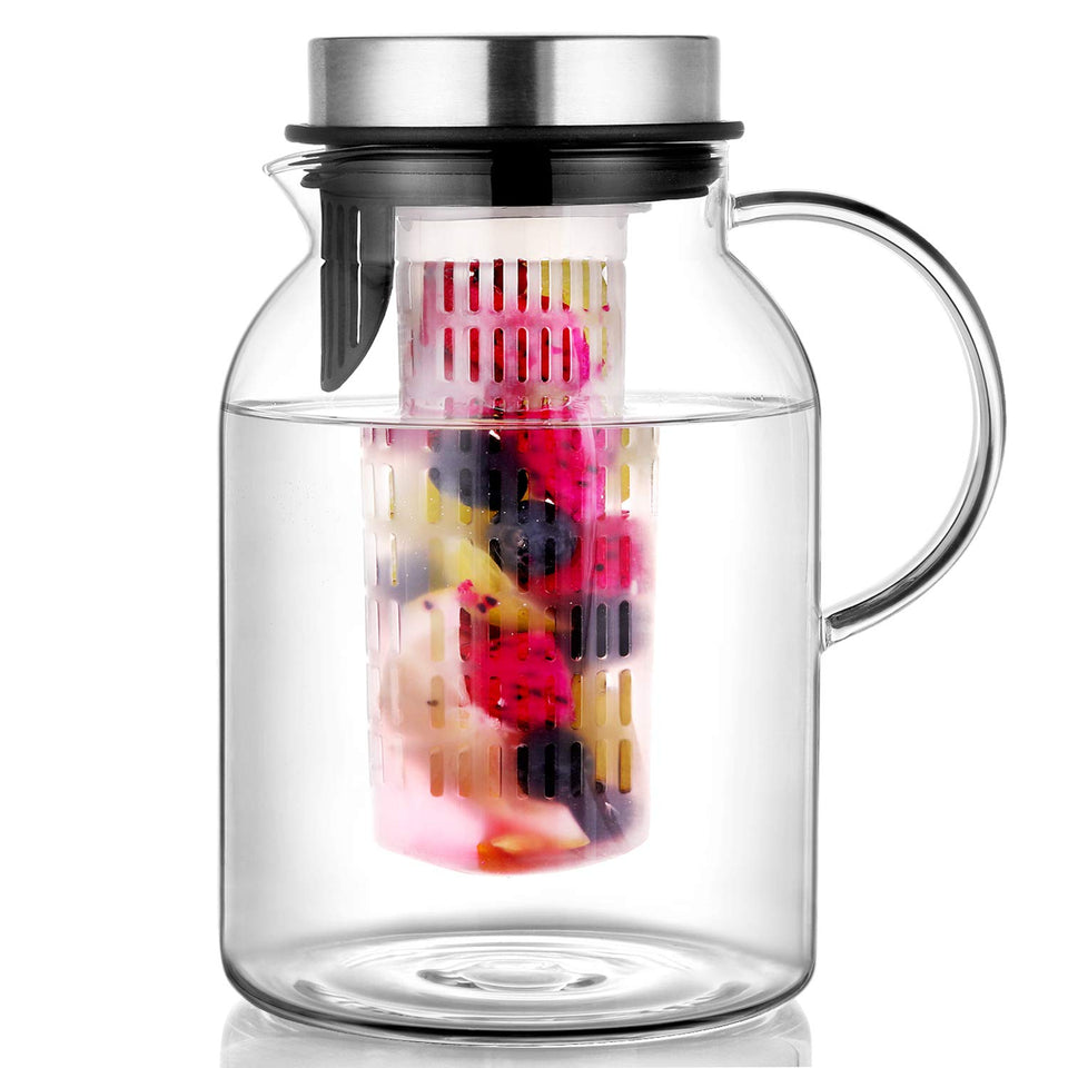 Hiware glass water pitcher with removable lid for easy refills and clean pouring.