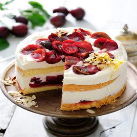 HIWARE straight-sided cake pans create clean edges for layered desserts.
