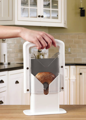 Hoan Bagel Biter durable plastic body supports daily use.