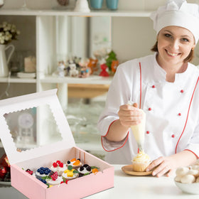 Hoewina durable food-safe paper boxes keep treats fresh en route.