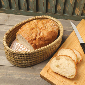 HofArtisan dining bread basket in use during a home meal
