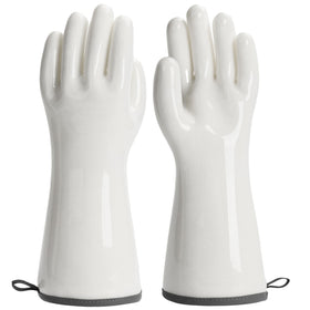 HOLDZERO oven gloves show liquid silicone texture for reliable heat resistance.