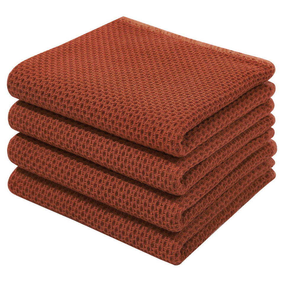 Homaxy 100% cotton waffle towel close-up showing soft, highly absorbent fabric.