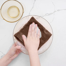 Homaxy 12x12-inch cotton dishcloth delivers lightweight cleaning support