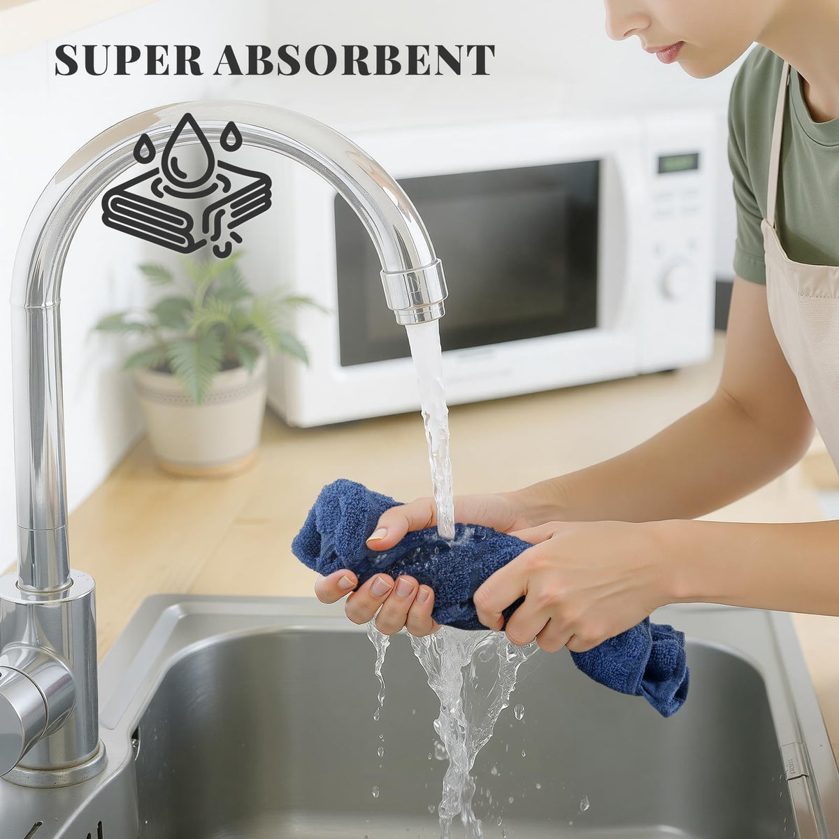 380 GSM cotton Homaxy navy towel feels soft and absorbent for spills.