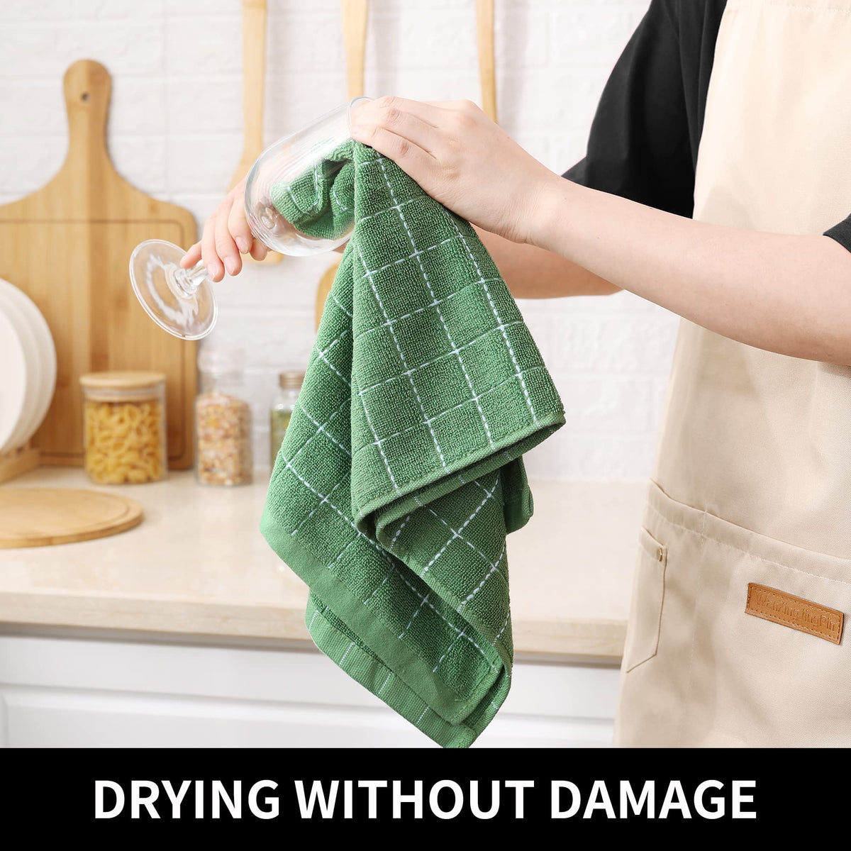 Homaxy absorbent towels help wipe spills and greasy surfaces quickly