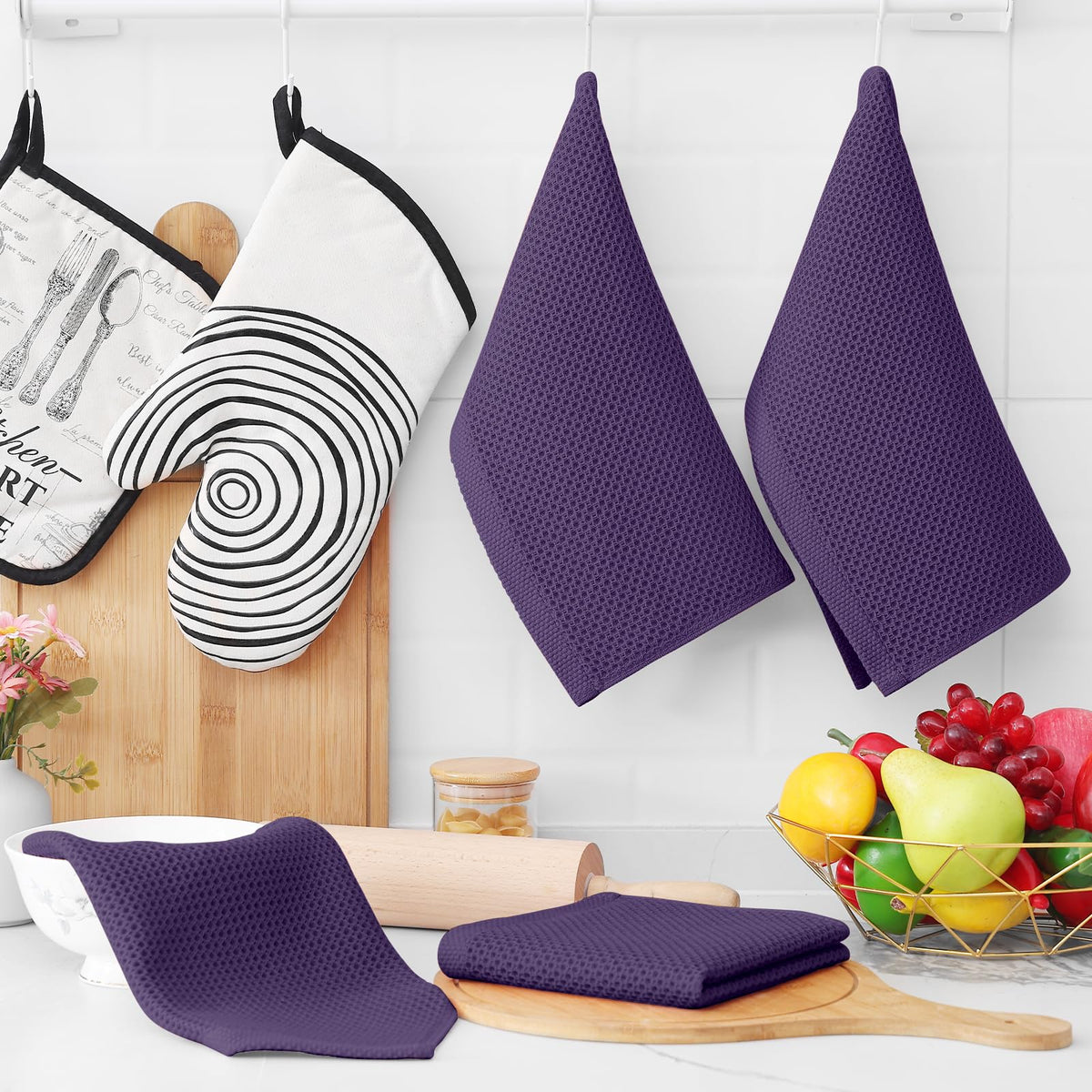 Homaxy eggplant dishcloth on counter ready for daily cleaning tasks