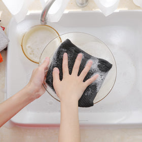 Homaxy dishcloth softens with washing, enhancing gentleness on cookware