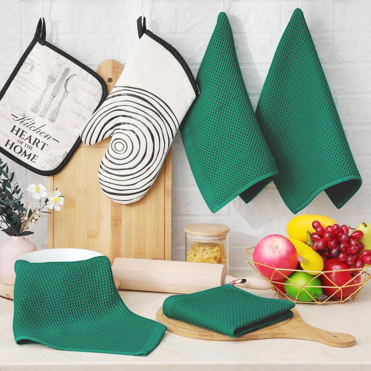 Homaxy dishcloths dry quickly after spills and cleaning.
