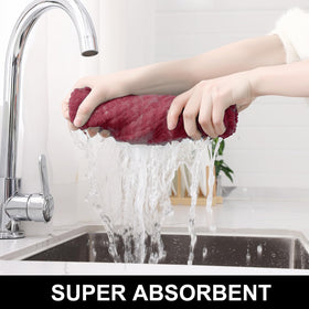 Homaxy kitchen towels featuring hanging loop for easy drying and storage.
