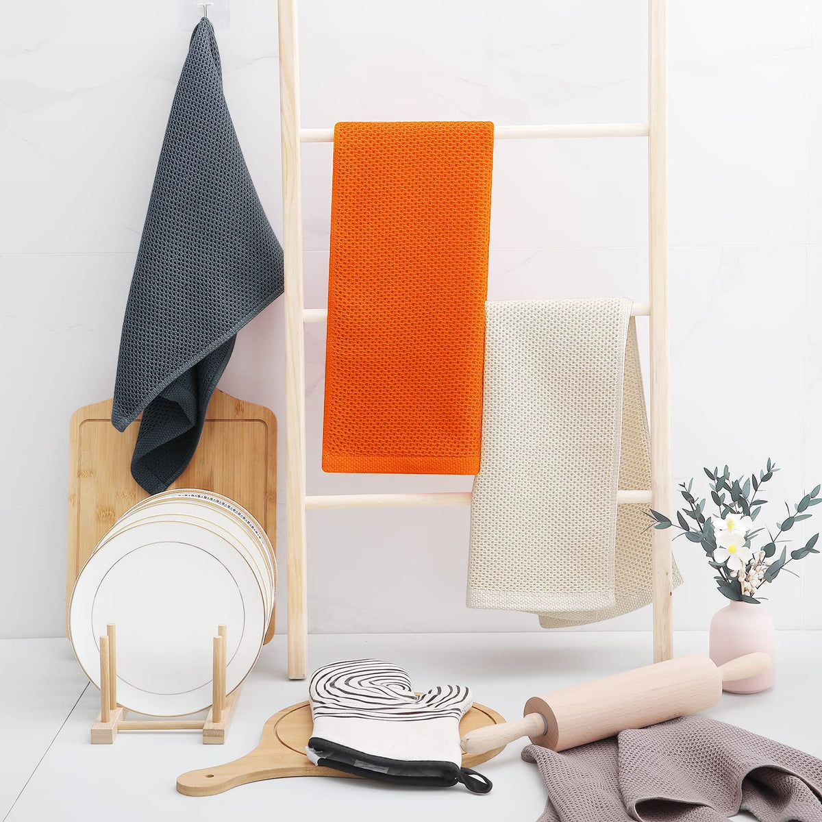 Homaxy kitchen towels ready to partner with pots and pans during cleanup.