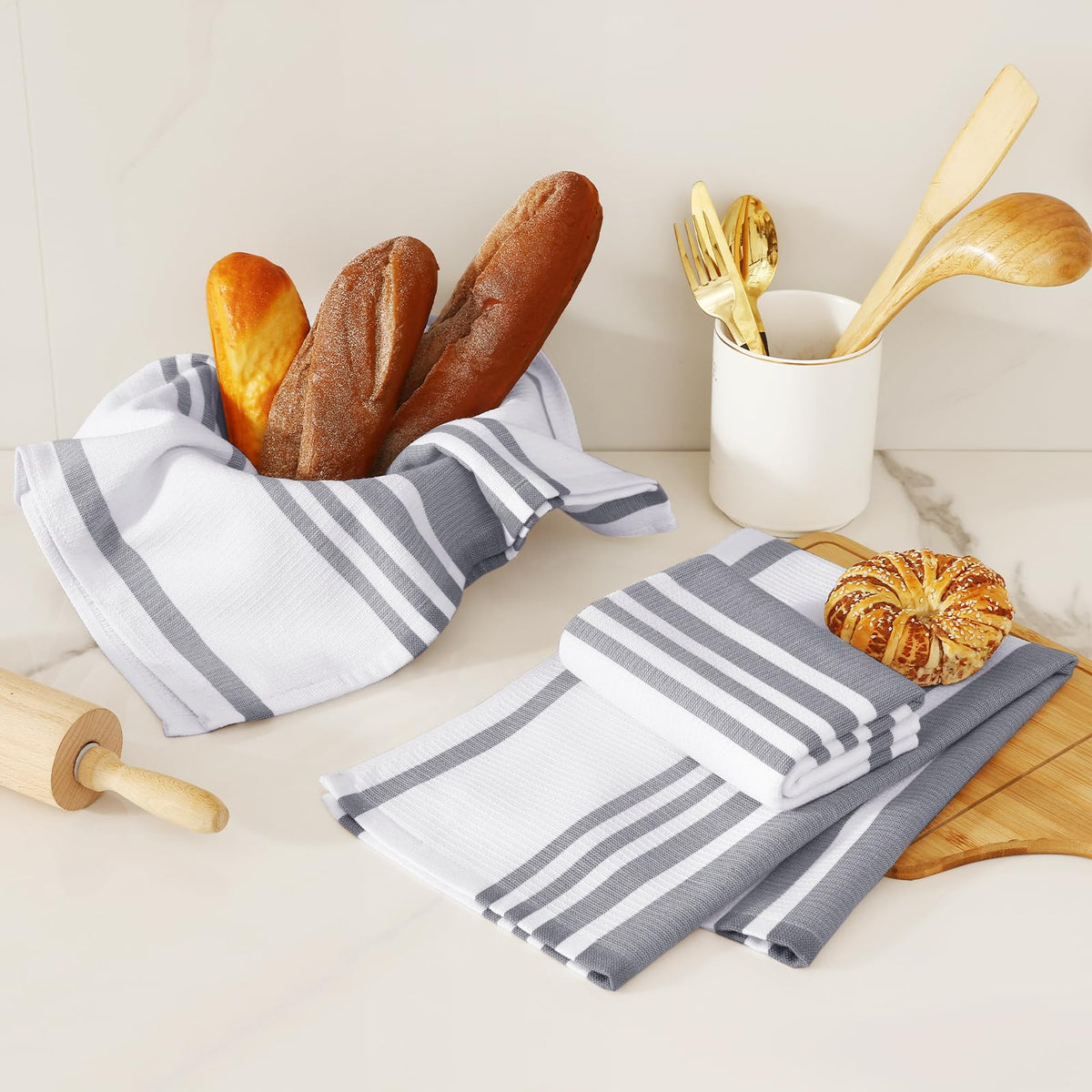 Homaxy absorbent towels speed drying after washing dishes.