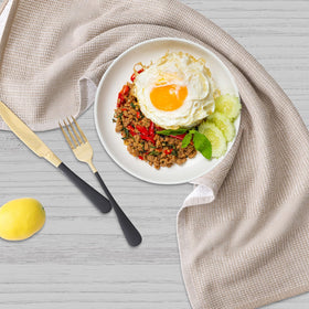 Homaxy six-pack keeps kitchen ready with ample towels.