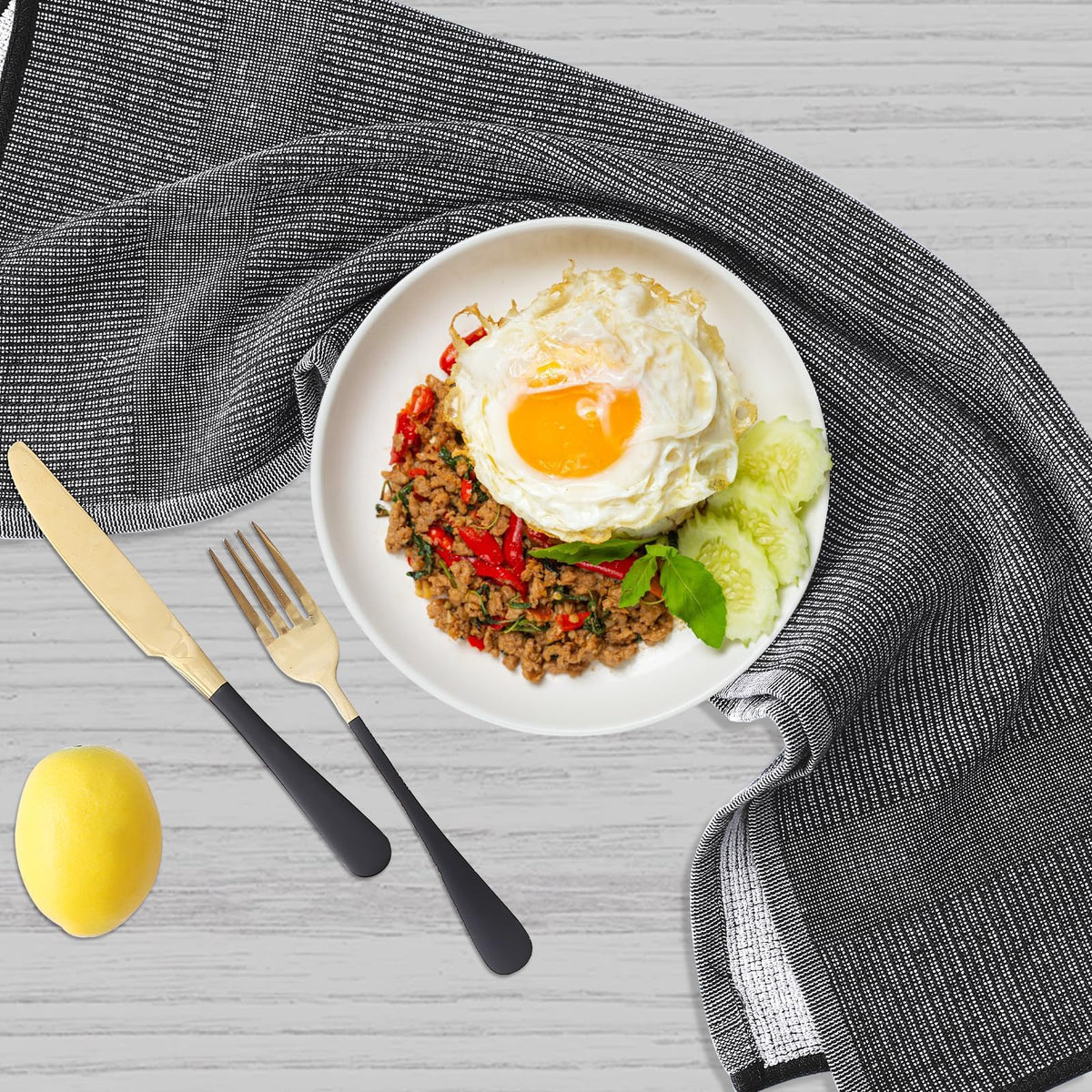 Homaxy offers two textures—flat and terry—for varied kitchen tasks