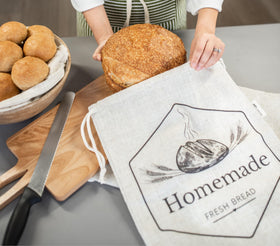 Homemakers Harmony reusable bread storage bags reduce waste on counters