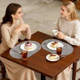 Homing placemats are 2 mm thick for a soft yet sturdy feel.