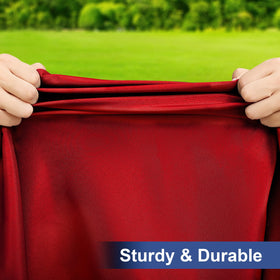 Homing rectangle table cloth cover is sturdy and tear-resistant for active gatherings.