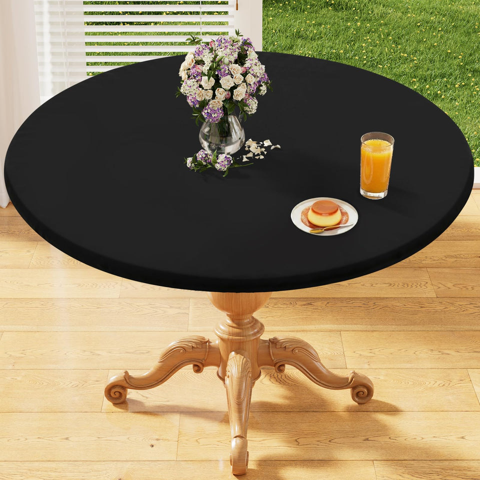 Homing round elastic-edge tablecloth providing secure fit for outdoor meals
