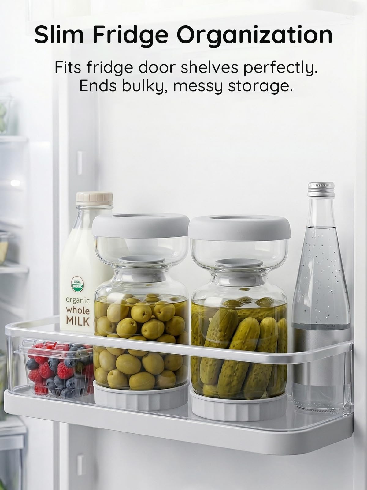 Leakproof silicone seal and non-slip base prevent spills.