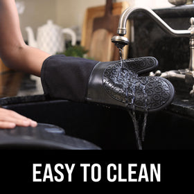 HOMWE mitts are waterproof and steam-resistant to keep hands dry