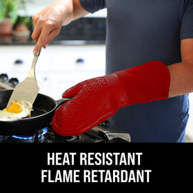 HOMWE heat protection up to 450°F for safe handling of hot cookware.