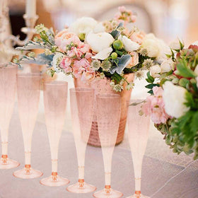 Homy Feel unbreakable plastic glasses minimize shattered glass messes at events.
