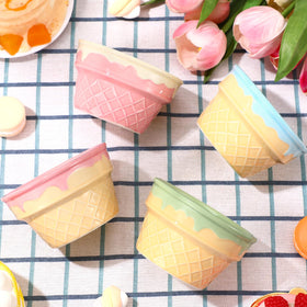Honeydak embossed-grid bowls close-up: premium ceramic finish enhances durability and presentation.