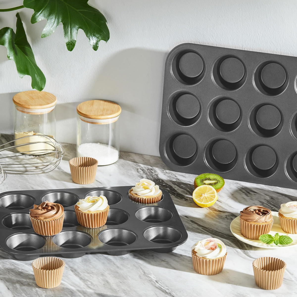 Hongbake includes 120 parchment liners for quick prep and cleanup.