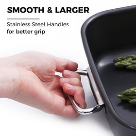 HONGBAKE lasagna pan with rolled edges for safe handling of hot trays