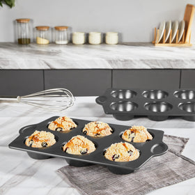 HONGBAKE pan cup detail with smooth nonstick surface for easy release