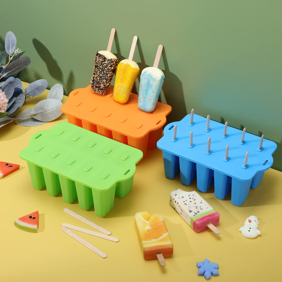 Hoolerry fruit and yogurt pops idea for healthy treats.