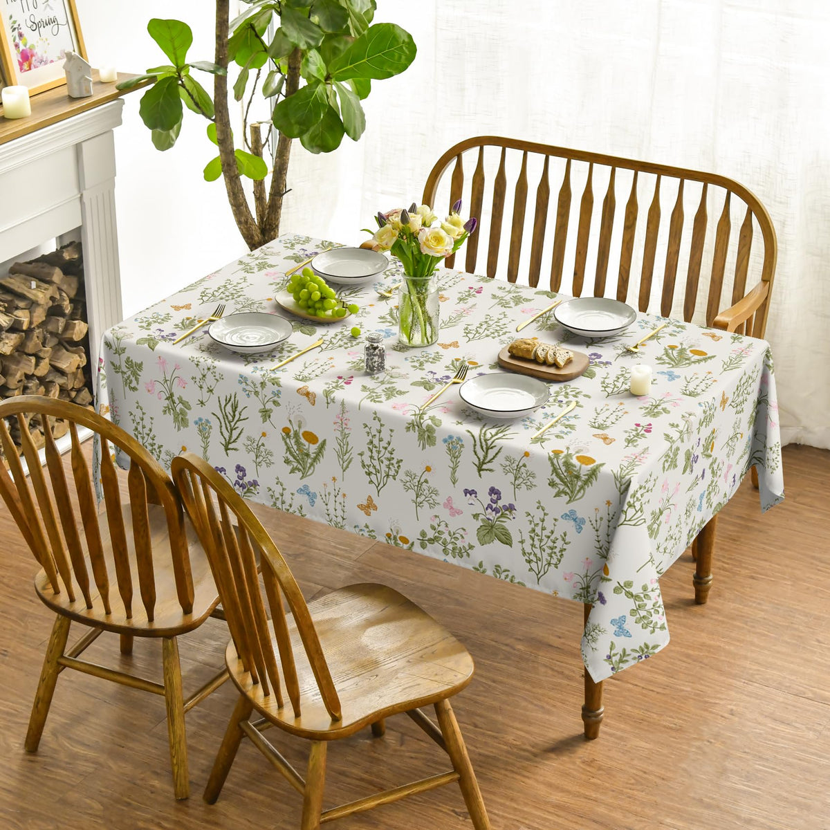 Horaldaily tablecloth-dinner-party-decor adds vibrant ambience and protection.