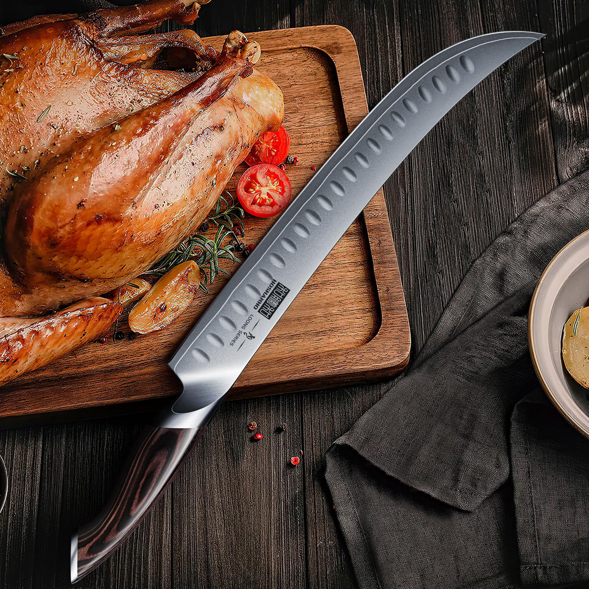 HOSHANHO meat-cutting precision delivers steady cuts with reduced resistance.