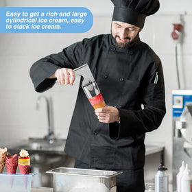 Houseen old-fashioned design scoop adds nostalgic charm to dessert prep.