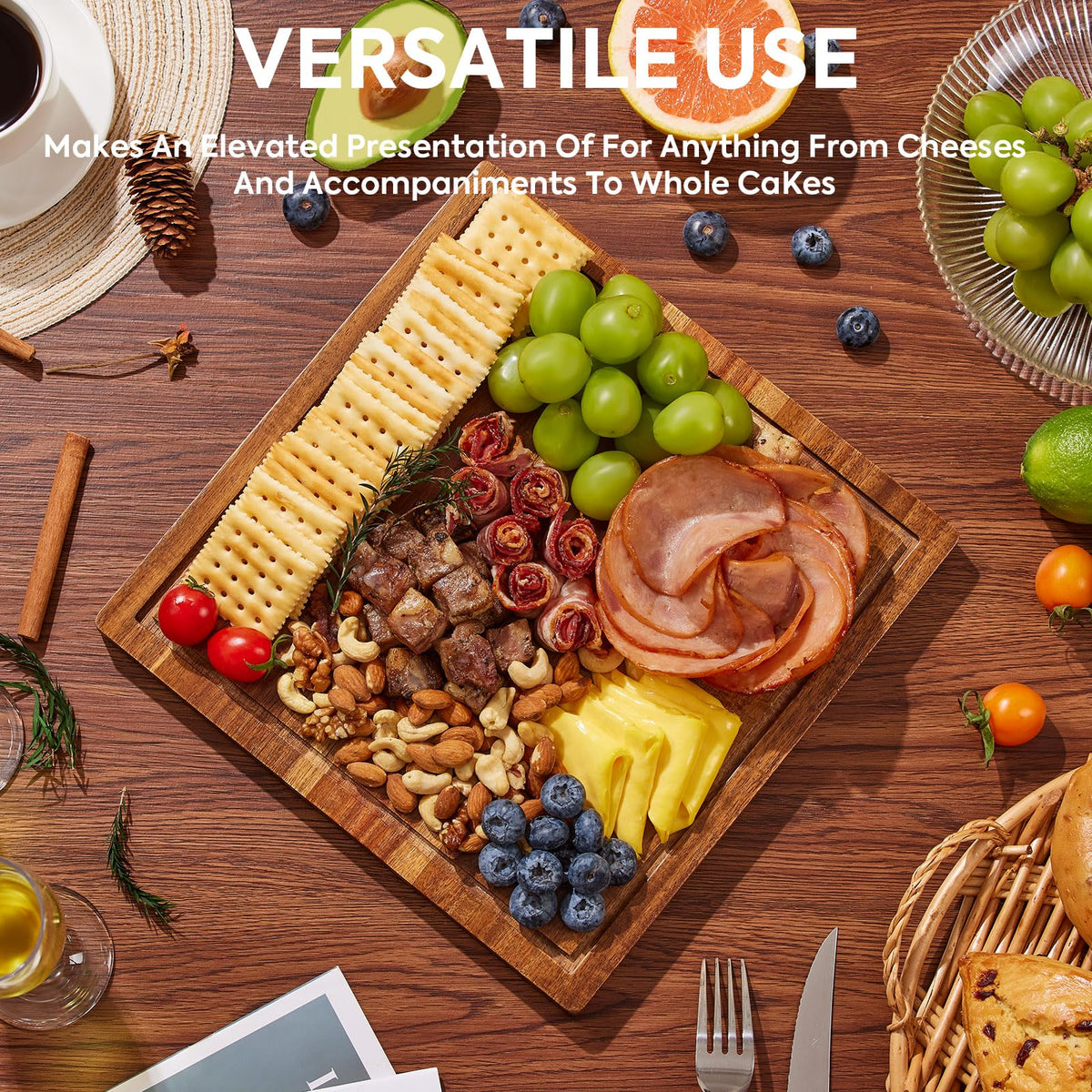 HouseJoy hand-polished acacia wood serving board detail