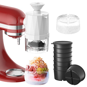 Use HOZODO molds with syrups and toppings for customizable shaved ice desserts.