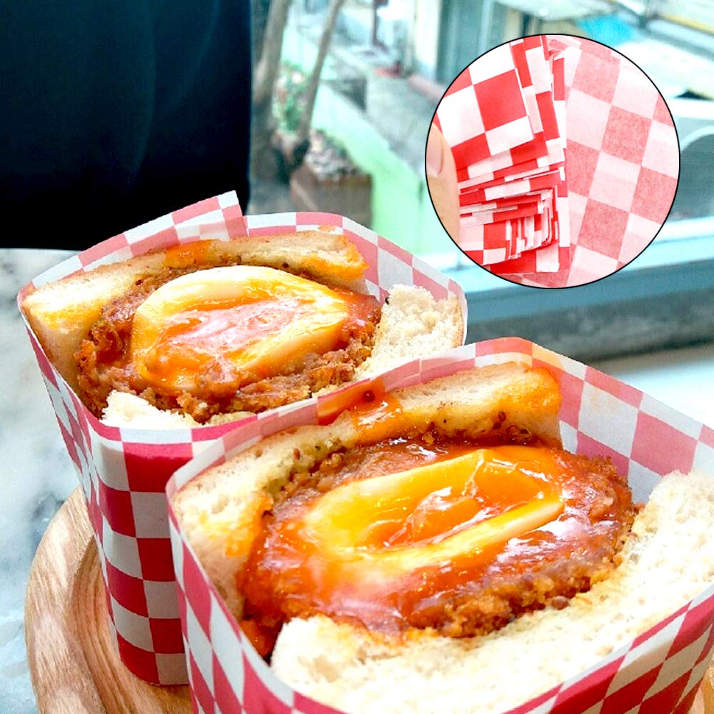 Hslife serving-basket liner deli paper enhances plate presentation.