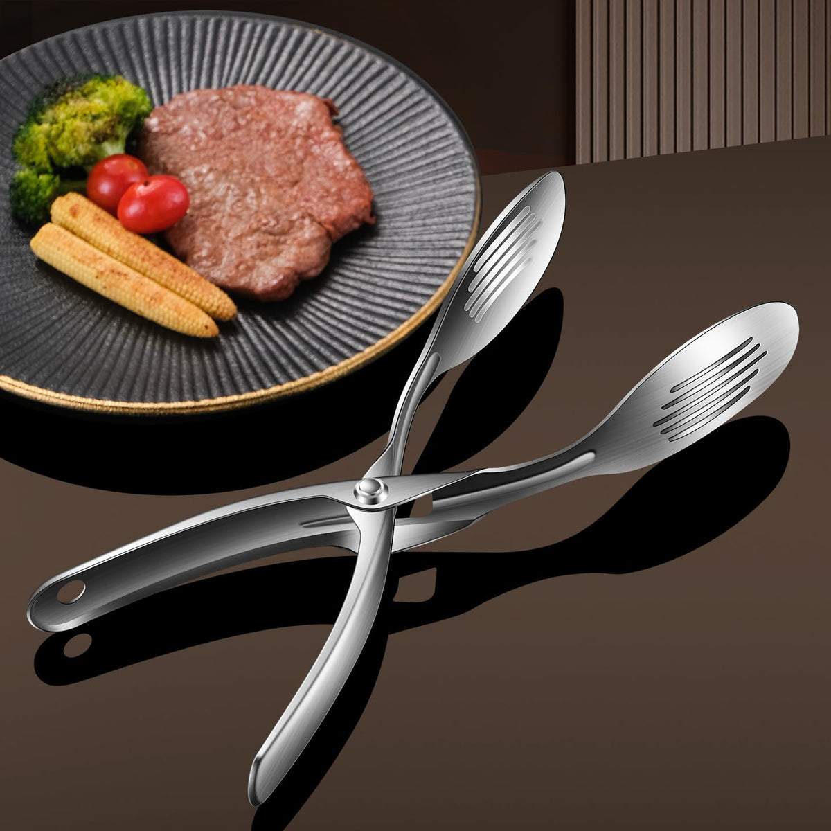 Huakai Kitchen Tongs demonstrate auto-rebound leverage for easy flipping