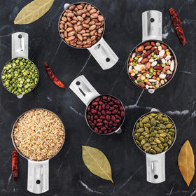 Hudson Essentials durable stainless steel endures daily use in busy kitchens.