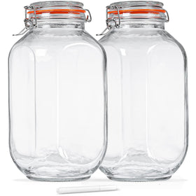 Huichuiero 1-gallon square glass jar with airtight lid keeps pantry staples fresh.