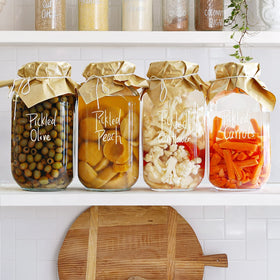 Huichuiero square design glass jar shows contents clearly on the shelf.