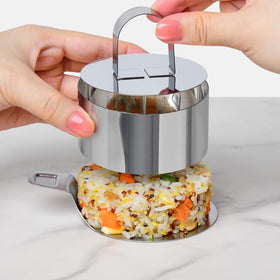 HULISEN lifter 3in transfer enables easy handling of finished desserts.
