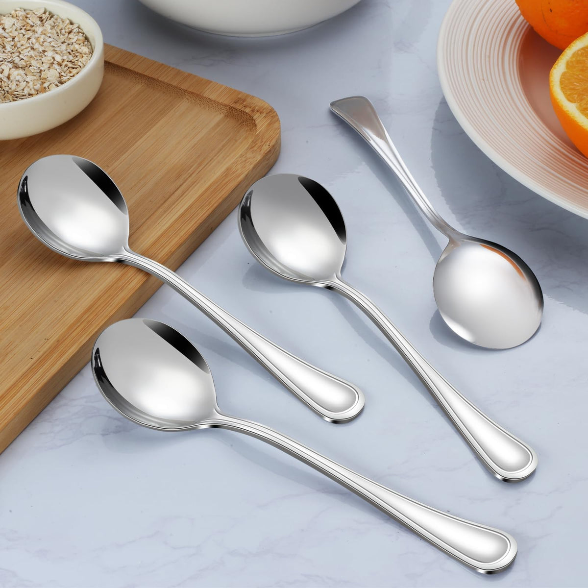 Hunnycook 24-piece set demonstrates line-pattern handles for refined meals