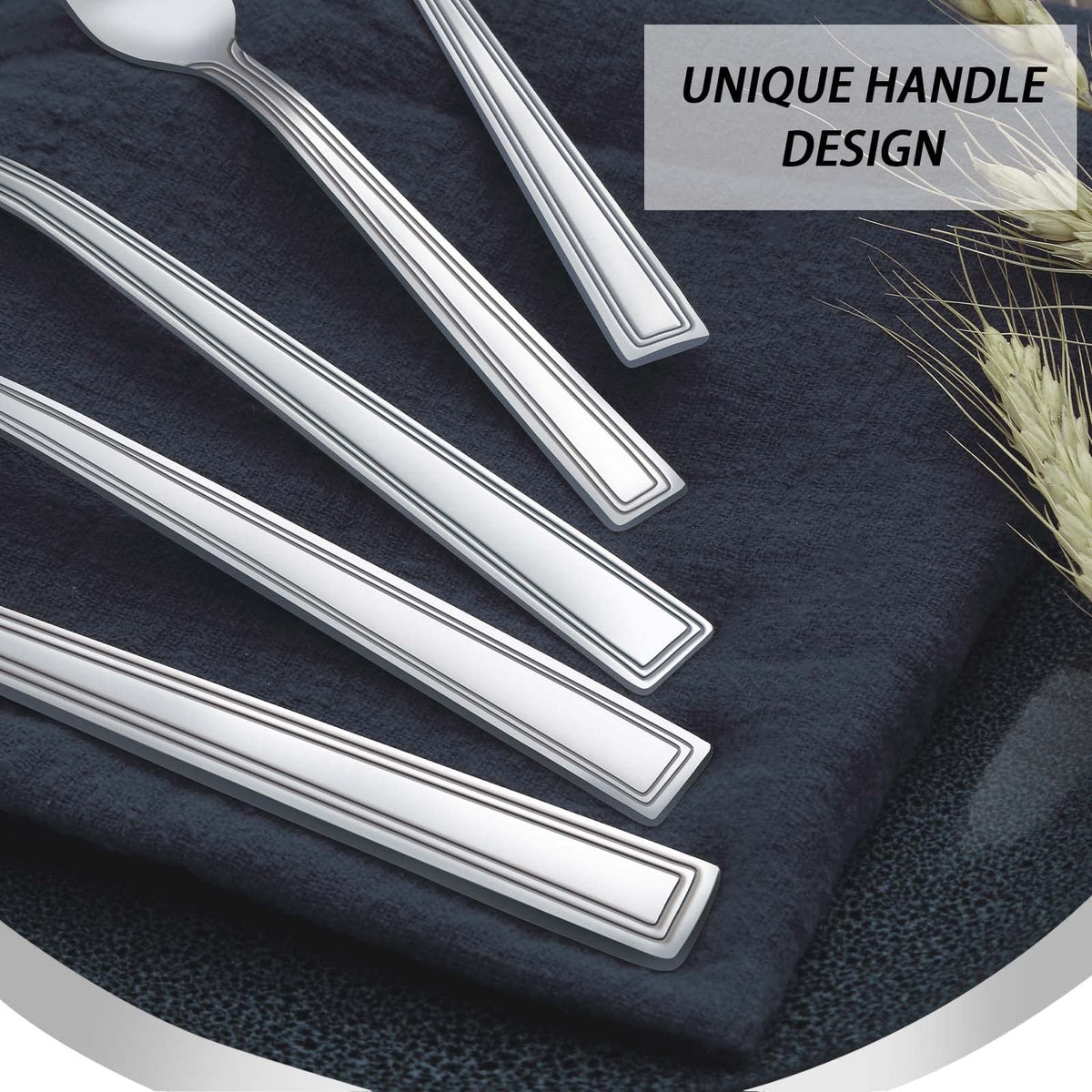 Hunnycook silverware knives with balanced weight for precise cutting.