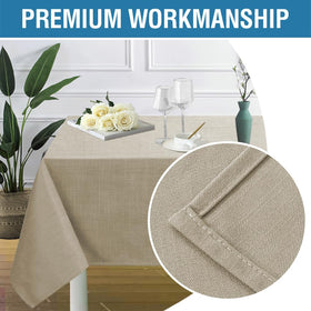 Waterproof protection on surface with H.VERSAILTEX tablecloth during meals