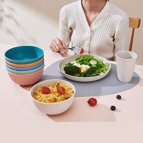 HXYPN dishwasher and microwave safe dinnerware for convenient cleanup.