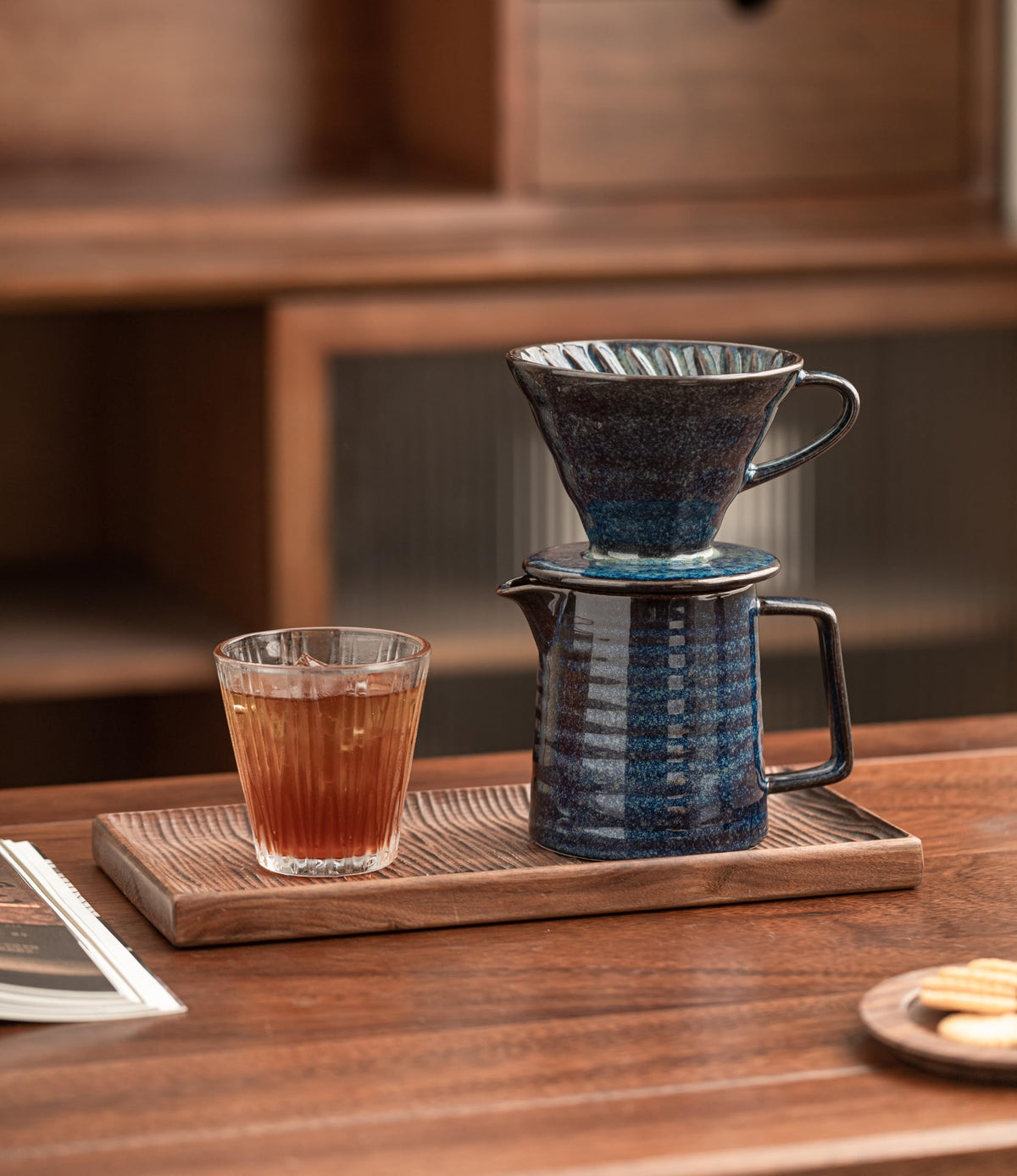 HYAXGM pour over set combines function with decor