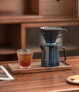 HYAXGM pour over set combines function with decor