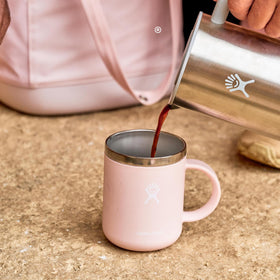 Hydro Flask 12oz stainless steel mug preserves pure taste.